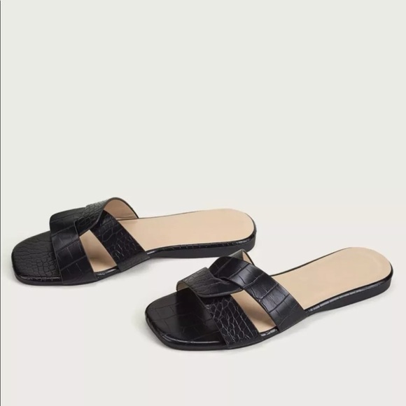 ❗️SOLD❗️New! Croc embossed black slide sandals - Picture 2 of 7